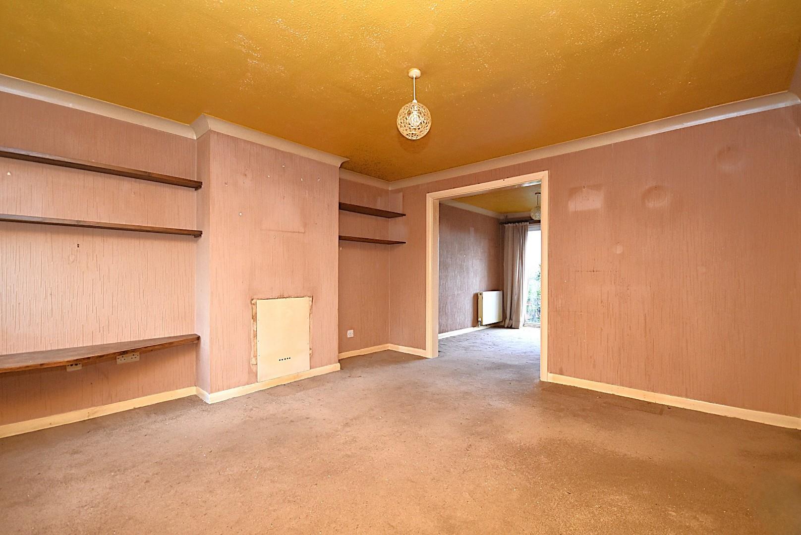 6 Heath Avenue, Penarth, CF64 2QZ